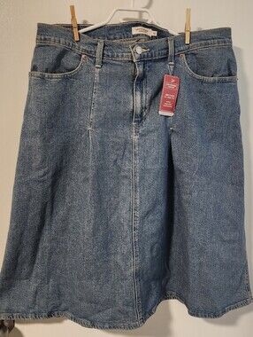 Levi's Blue  Pleated Denim Skirt